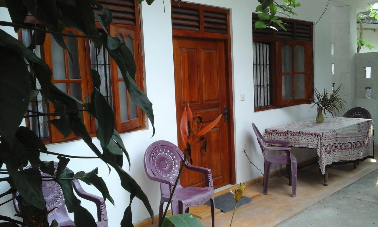 Ameesha Guesthouse Унаватуна Екстер'єр фото